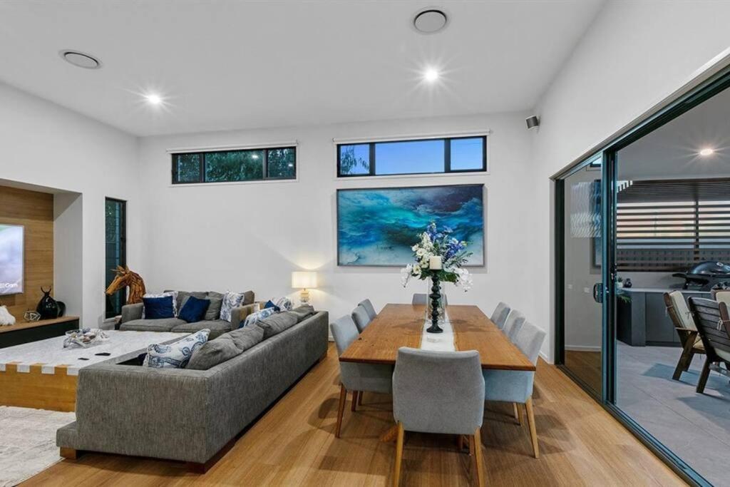Beachside Buddina Luxury Family House 5 Bedrooms Luaran gambar
