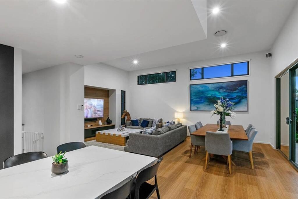 Beachside Buddina Luxury Family House 5 Bedrooms Luaran gambar