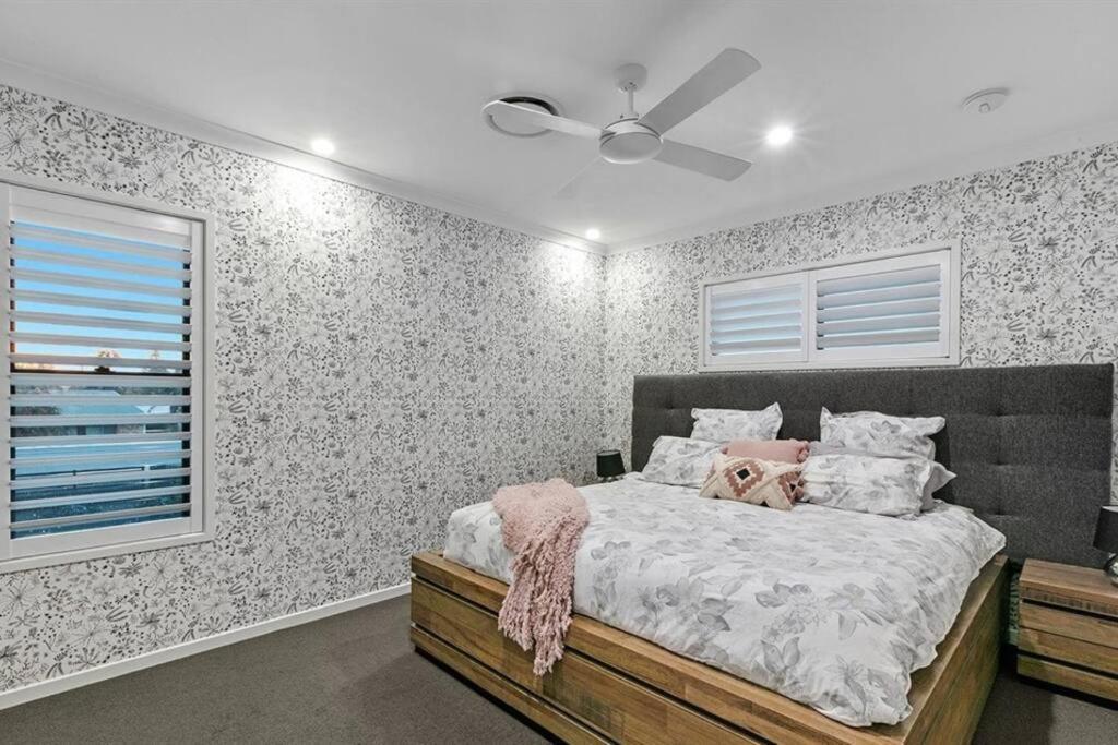 Beachside Buddina Luxury Family House 5 Bedrooms Luaran gambar